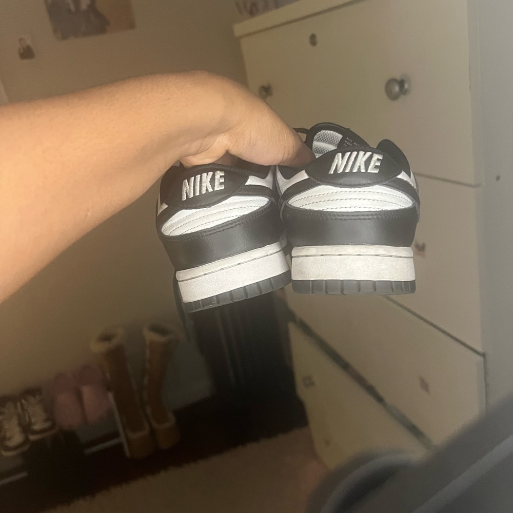 panda dunks nike - Picture 3 of 6